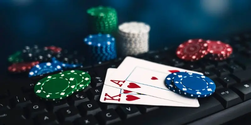 Tổng quát thông tin về chơi Poker 